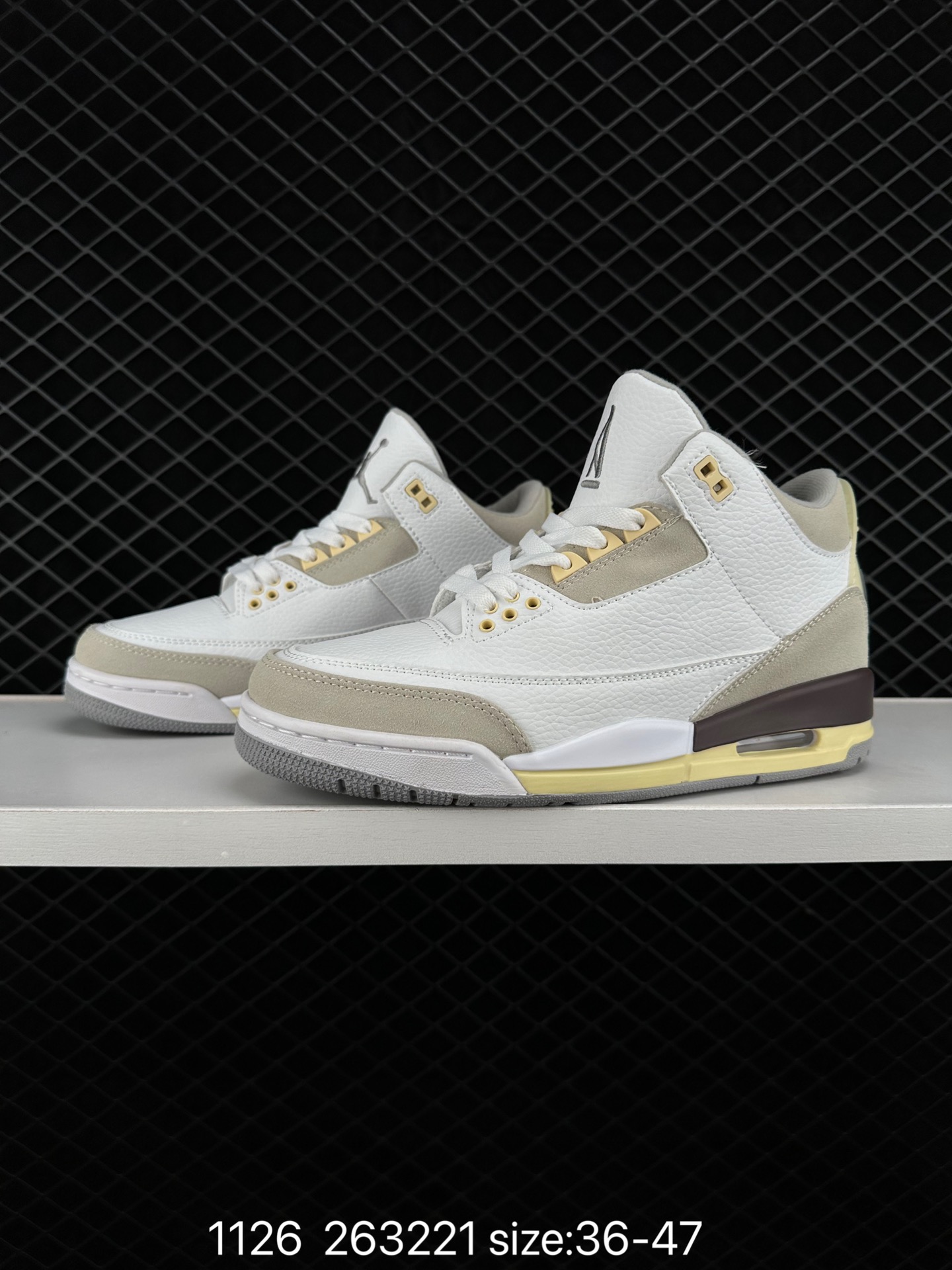 Nike Air Jordan 3 RetroDesert Cement